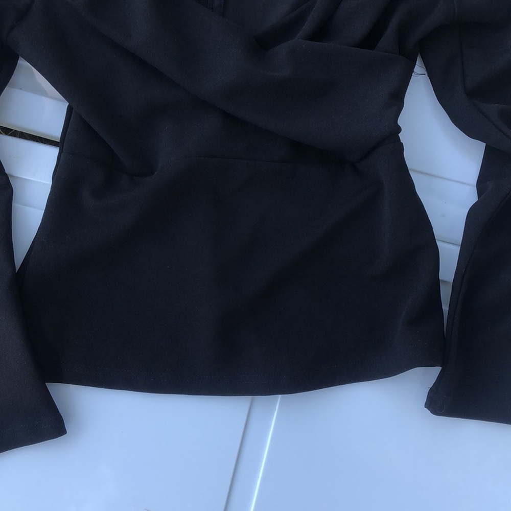 Elegant Black Women's Top - Picture 4 of 5